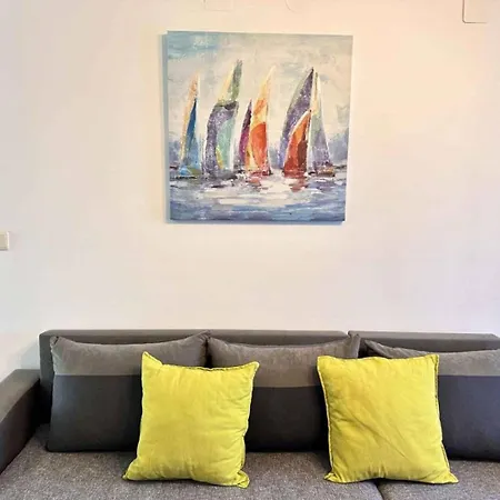 Mattisa - 150m From Sea * Kruševo