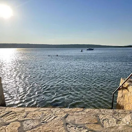 Apartment Mattisa - 150m From Sea *