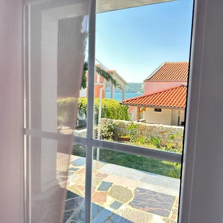 Apartamento Mattisa - 150m From Sea Kruševo