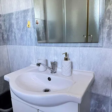 Mattisa - 150m From Sea Kruševo